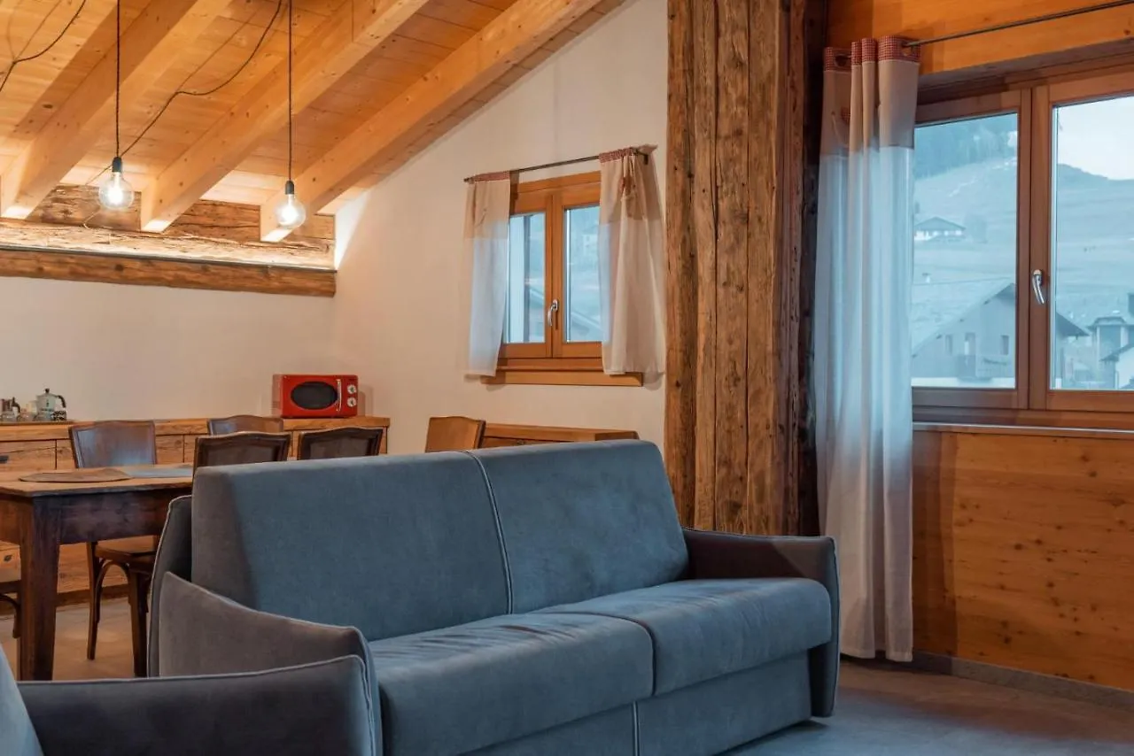 Pista Stelvio Loft Lumiere Apartment Bormio 0*,  Italy