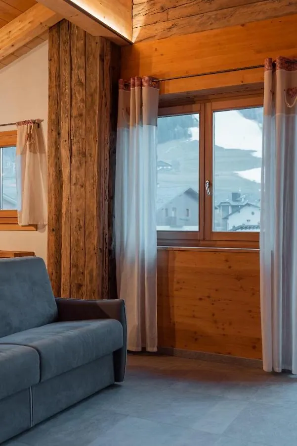 Pista Stelvio Loft Lumiere Apartment Bormio