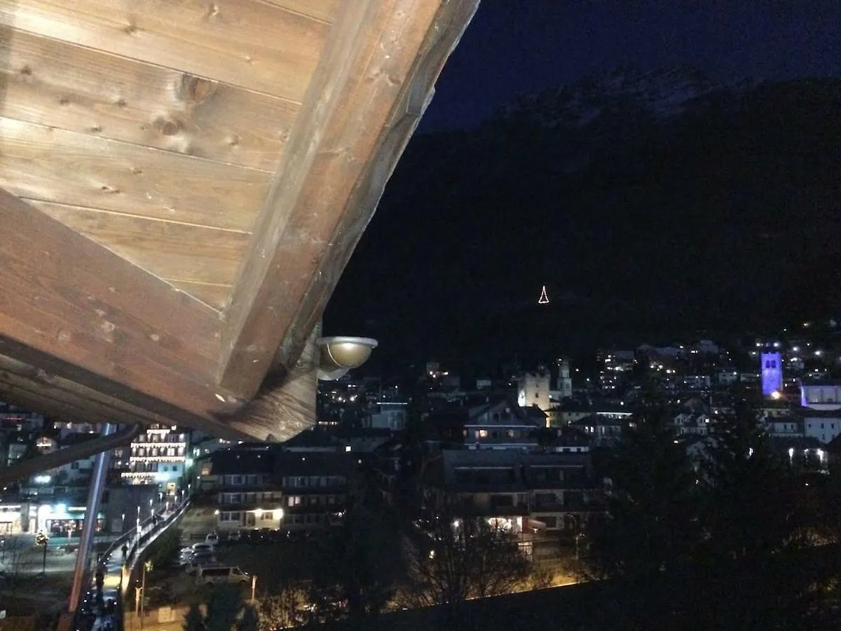 Pista Stelvio Loft Lumiere Apartment Bormio