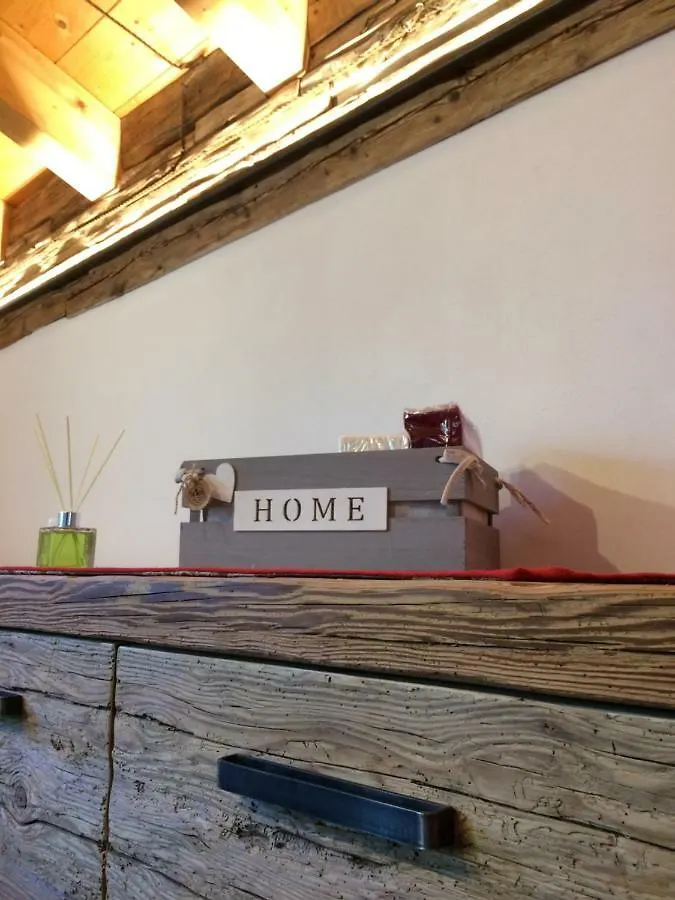 Pista Stelvio Loft Lumiere Apartment Bormio Italy